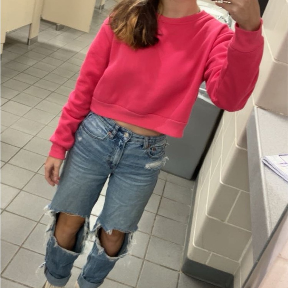SHEIN Pink Crop Top